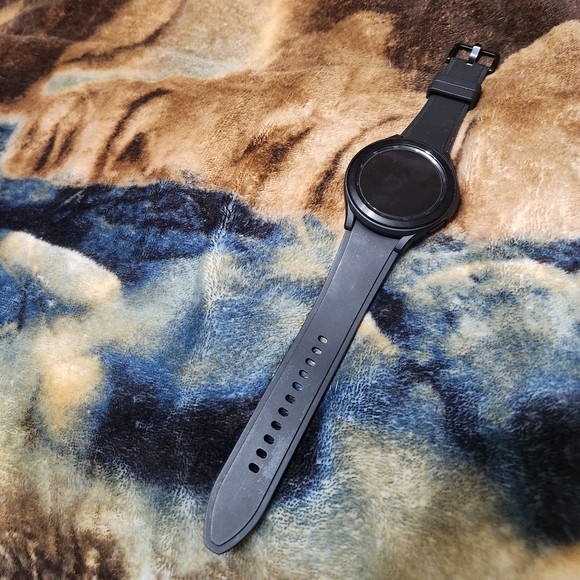 Samsung Galaxy Watch 4